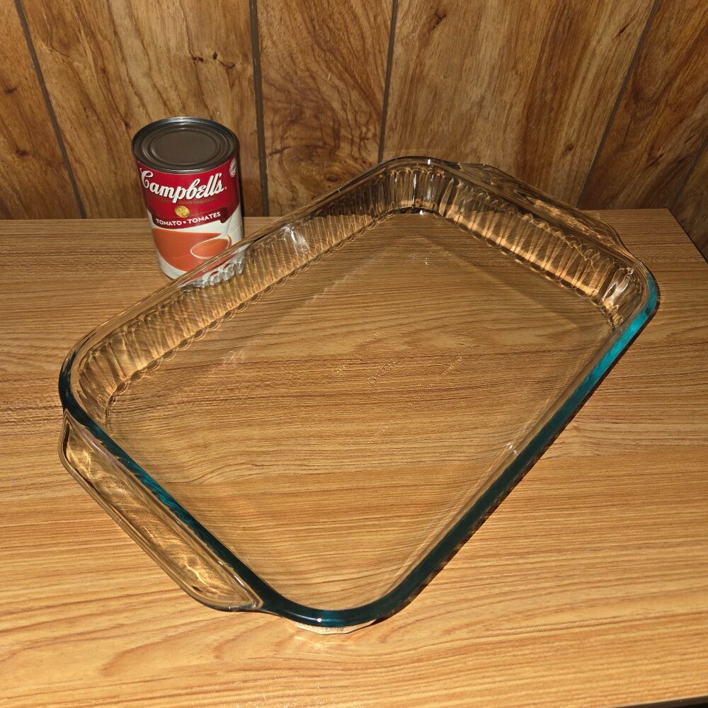 Pyrex 9 x 13" Glass Baking Pan